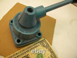 #1, Republic Hydraulic Manual Directional Selector valve witho rings. 909710C1