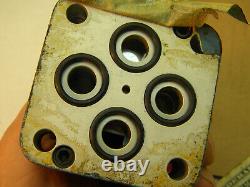 #1, Republic Hydraulic Manual Directional Selector valve witho rings. 909710C1