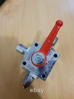 AZ Intec 3MT hydraulic 3-way ball valve