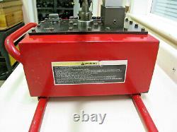 BVA Hydraulics P8701M 2 Speed 4-Way Control Valve Hydraulic Hand Pump Used