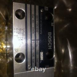 Bosch Directional Hydraulic Control Valve 0811 106 032