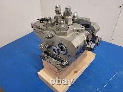 Hydraulic 2-Way 3 Body Control Valve Stack DB5195.800 VPL244-29A