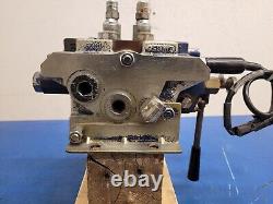 Hydraulic 2-Way 3 Body Control Valve Stack DB5195.800 VPL244-29A