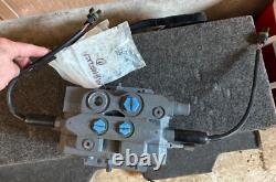 Hydraulic Proportional Directional Valve DB5195.800 New Unused