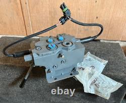 Hydraulic Proportional Directional Valve DB5195.800 New Unused