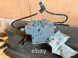 Hydraulic Proportional Directional Valve DB5195.800 New Unused