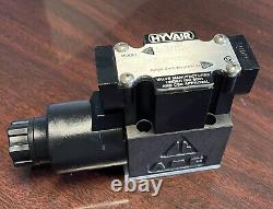 Hydraulic solenoid valve, D03, 4 way 2 position single coil 120/60 VOLT AC