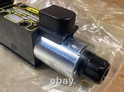 NEW Parker D1VW001CNJW Hydraulic Directional Control Solenoid Valve 3000 PSI 24V