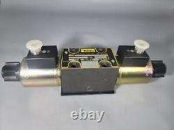 New PARKER D1VW082CNJDLMJ5 Solenoid Directional Hydraulic Valve 24vdc