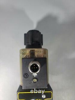 New PARKER D1VW082CNJDLMJ5 Solenoid Directional Hydraulic Valve 24vdc