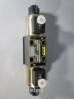 New PARKER D1VW082CNJDLMJ5 Solenoid Directional Hydraulic Valve 24vdc