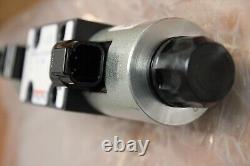 PARKER D1VW020DNK / Con-Tech 760158 HYDRAULIC DIRECTIONAL CONTROL VALVE