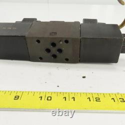 Parker D1VW4 Double Solenoid Operated Hydraulic Directional Control Valve 24VDC