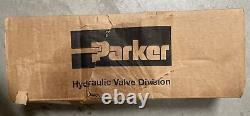 Parker D3W001CNJW Hydraulic Directional Valve, Closed, 24 Vdc, NewithOpen box