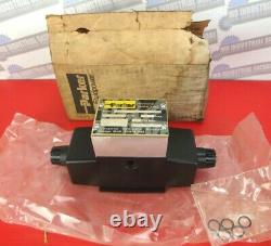 Parker D3W4C1Y DIRECTIONAL CONTROL VALVE 120V, 3000 PSI (NEW in BOX)