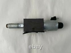 Parker DIRECTIONAL HYDRAULIC SOLENOID VALVE 4CHAMBER D1VW008CNJS