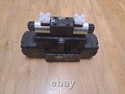 Parker Hydraulic D91VW001C3NJW91 Pilot Operated Directional Control Valve, 24Vdc