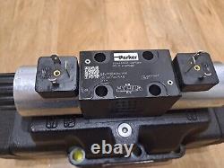 Parker Hydraulic D91VW001C3NJW91 Pilot Operated Directional Control Valve, 24Vdc