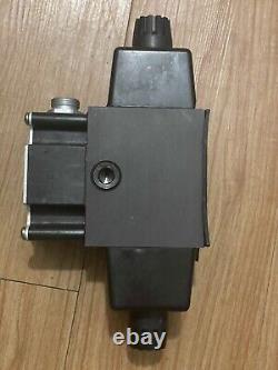 Parker Hydraulic Directional Control Valve D3W11CNYC56 USA