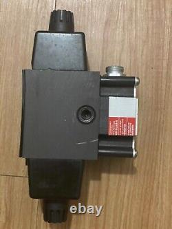 Parker Hydraulic Directional Control Valve D3W11CNYC56 USA