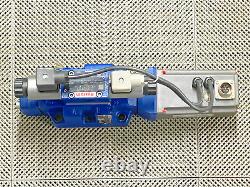 Rexroth R900703089 Hydraulic Directional Valve